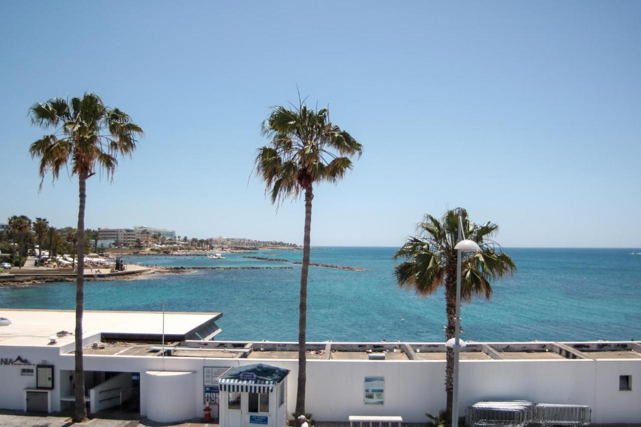 Phaedrus Living Seaview Studio Suite Lighthouse 52 Paphos Exterior photo