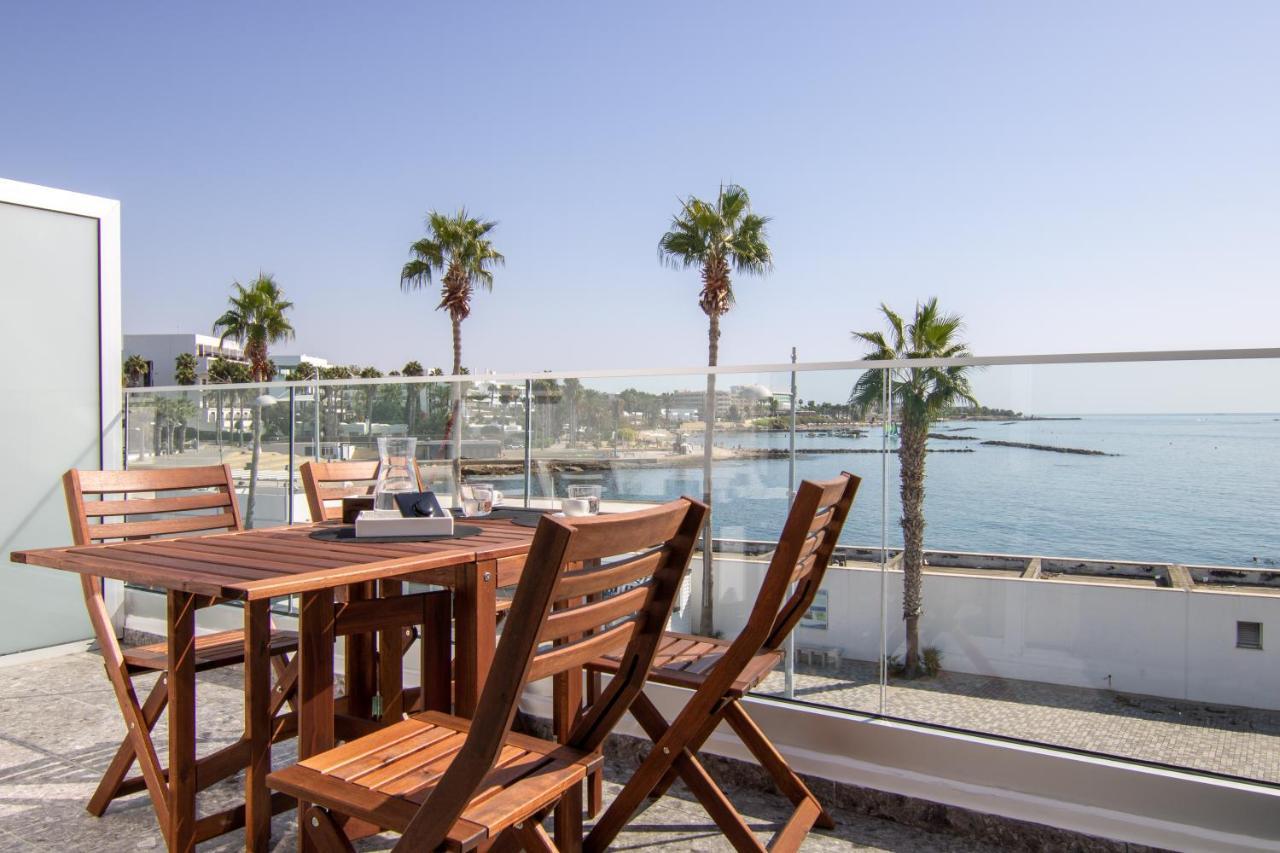 Phaedrus Living Seaview Studio Suite Lighthouse 52 Paphos Exterior photo